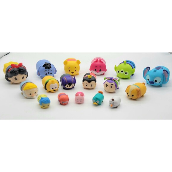 Tsum Tsum Vinyl Figure Lot of 18 Disney Mini Small Large Perry Mickey Lady Hiro - Picture 13 of 13